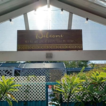 Palm Beach Guest House Rockingham Extérieur photo