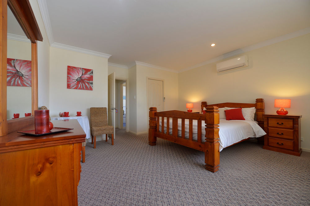 Palm Beach Guest House Rockingham Extérieur photo