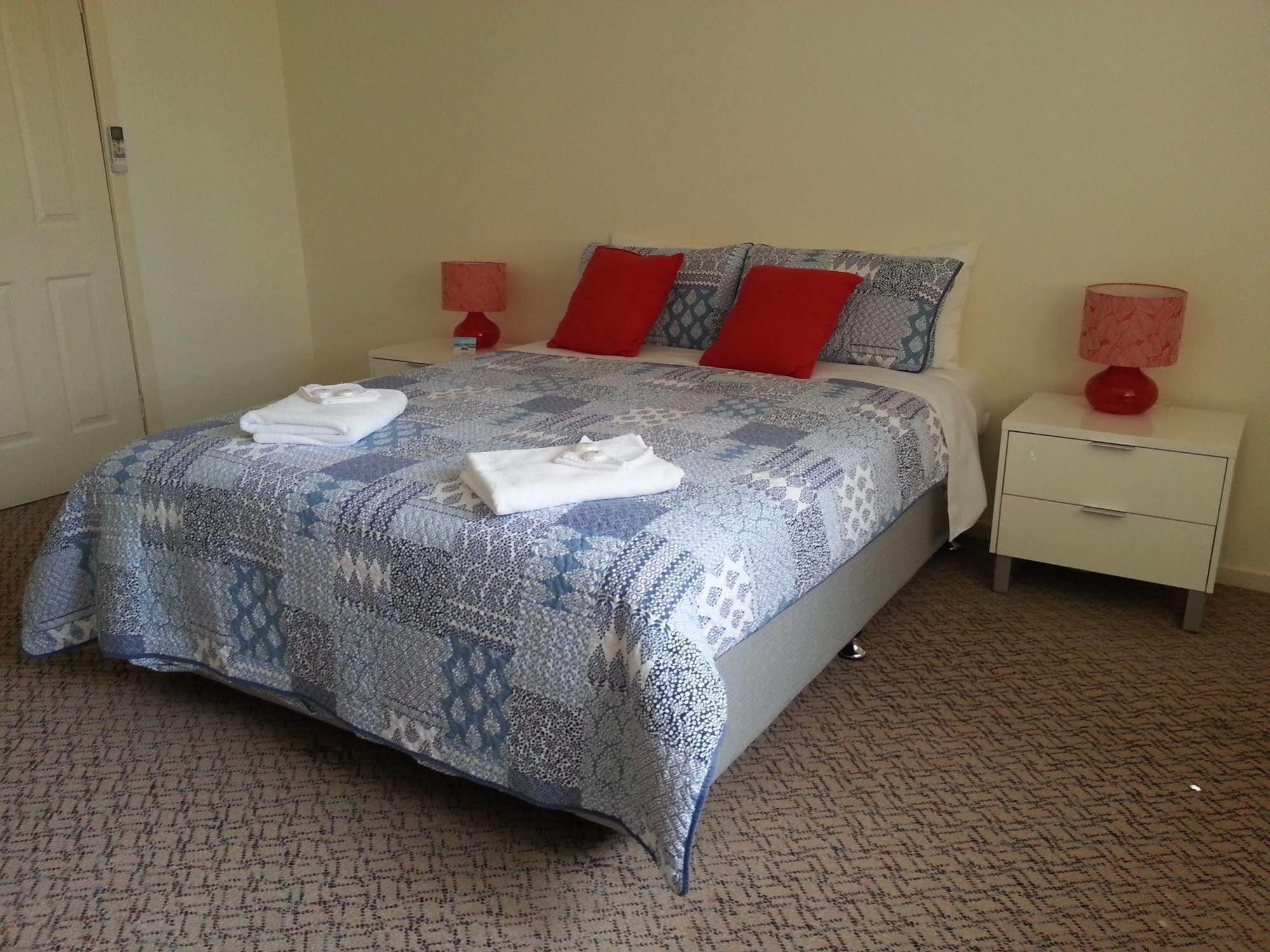 Palm Beach Guest House Rockingham Extérieur photo