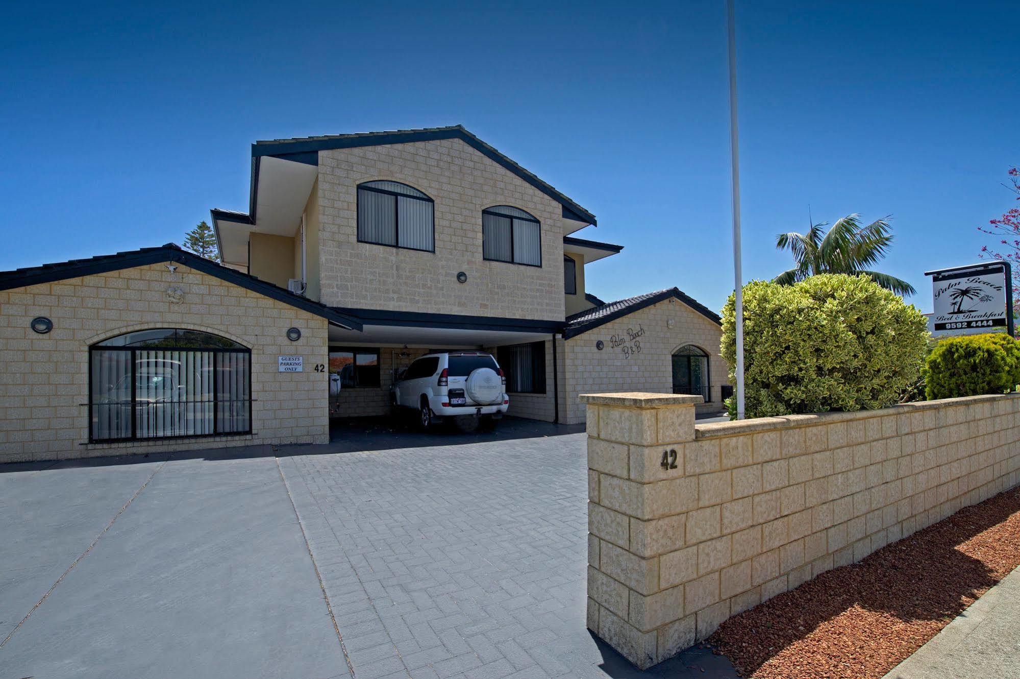 Palm Beach Guest House Rockingham Extérieur photo